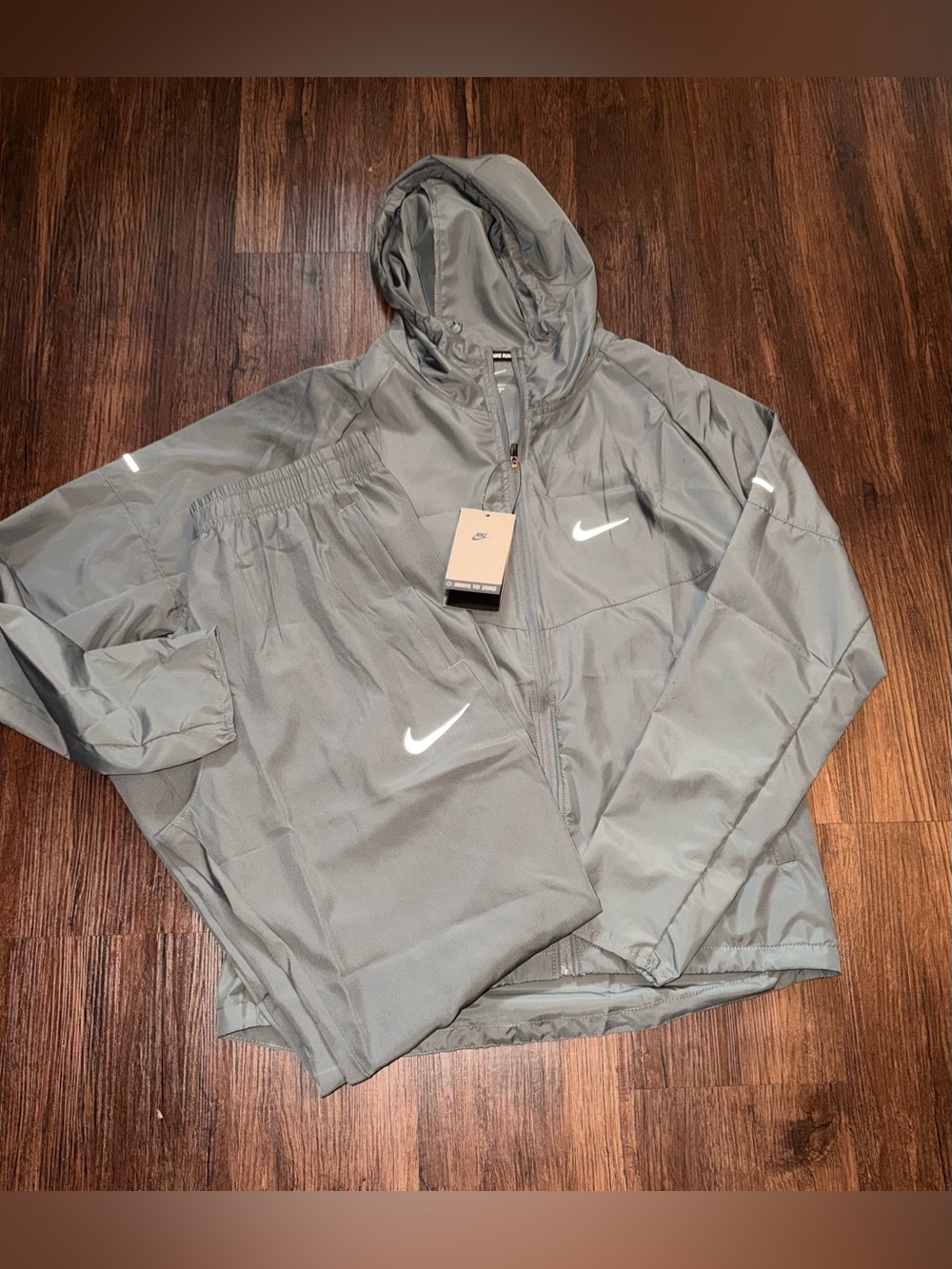 Nike Men's Gray Hooded Dri-Fit Windbreaker Jacket & Pants Set